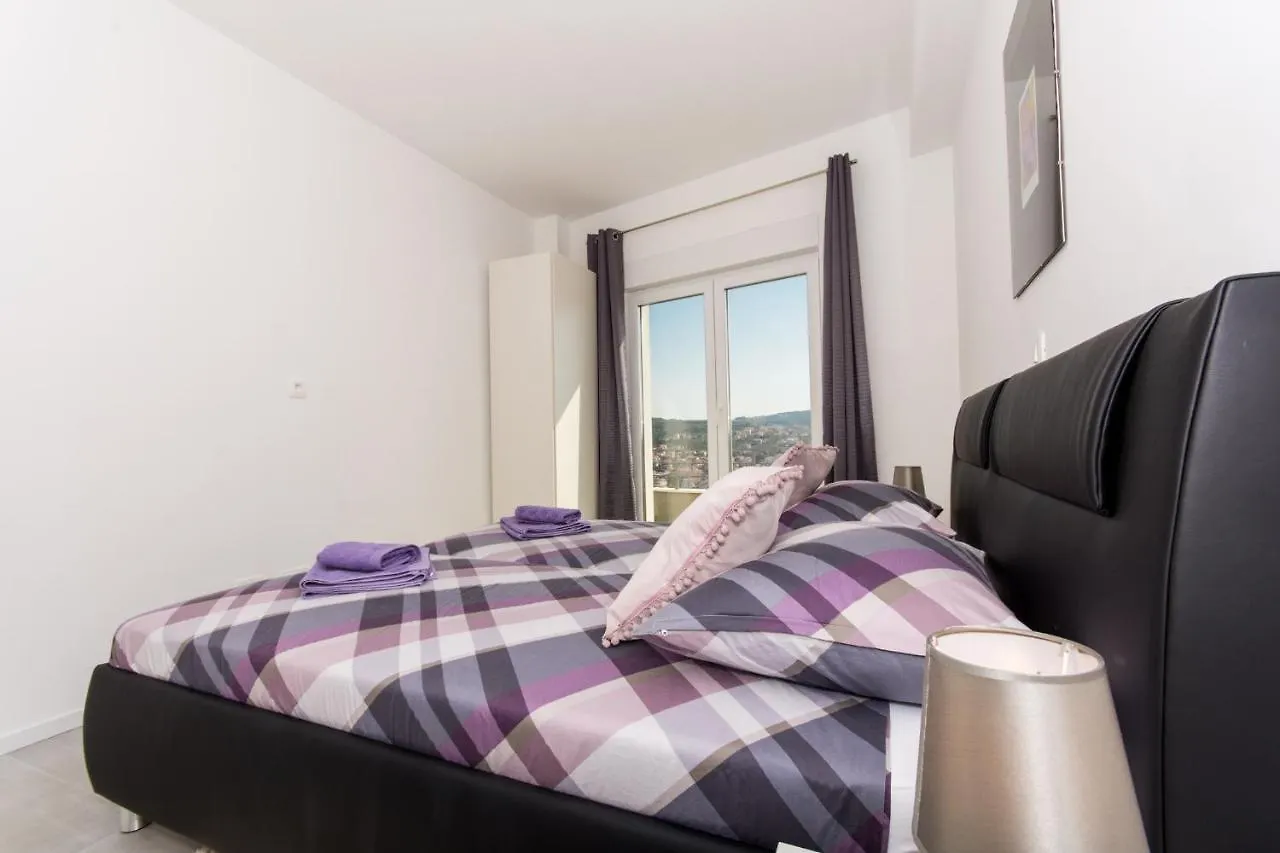 Apartment Julia Trogir